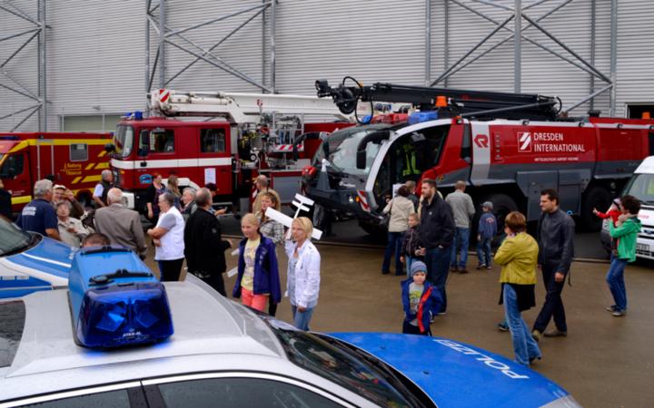 014_Bundespolizei und Flughafenfeuerwehr zum anfassen