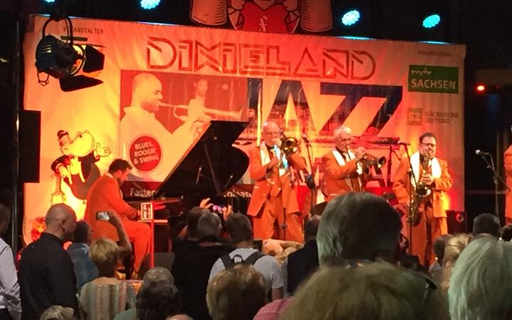 Impressionen - Aussichtsebene mit der Jazz Connection (NL)